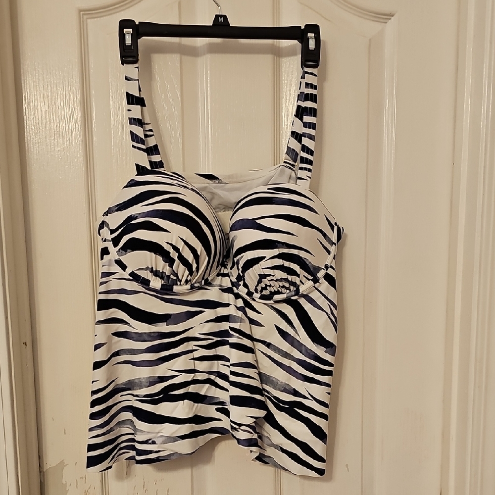 Woman's Tankini Swim Top